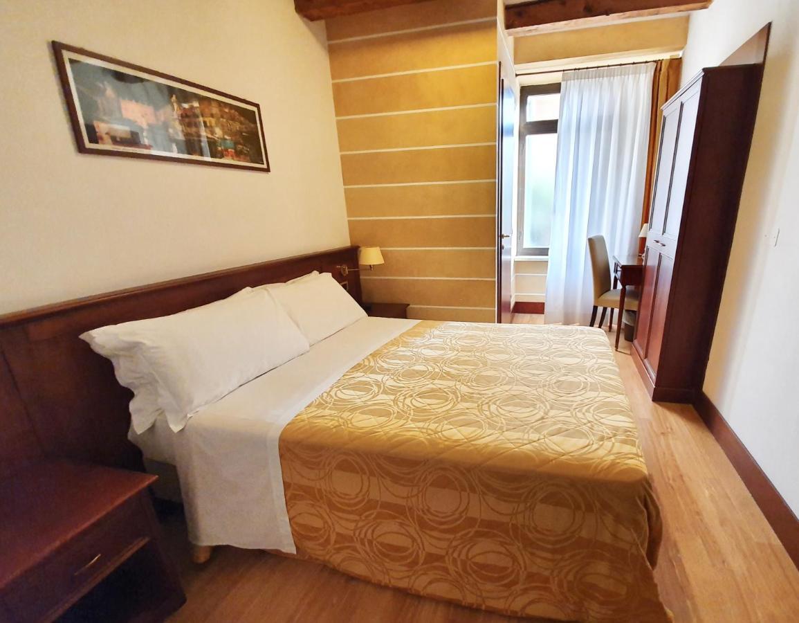 Hotel Aurora Verona Eksteriør billede